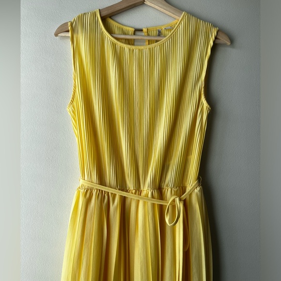 ONLY Yellow sleeveless dress - Picture 3 of 8